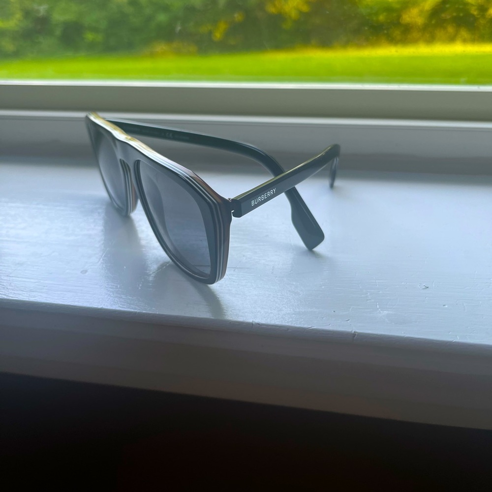 Burberry Sunglasses